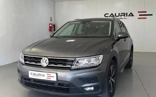 VOLKSWAGEN Tiguan Tiguan 2.0TDI Advance 4Motion DSG 110kW