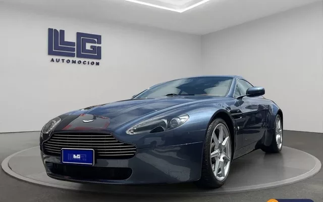 ASTON MARTIN V8 Vantage Coupe Manual