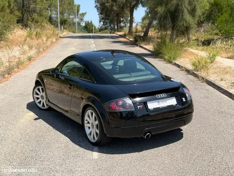 Audi TT Coupé