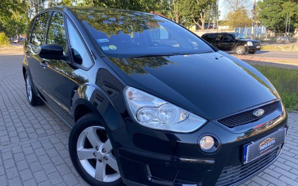 Ford S-Max