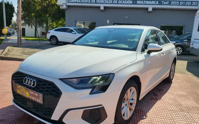 AUDI A3 A3 Sedán 30 TFSI Advanced S tronic