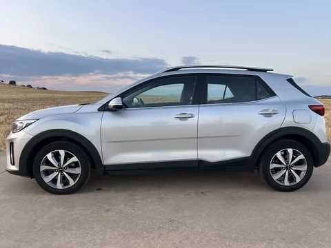 KIA Stonic Stonic 1.0 T-GDi MHEV Drive 100 - 11500€ en Madrid