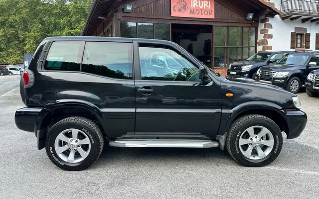 NISSAN Terrano Terrano 2.7TDI Sport