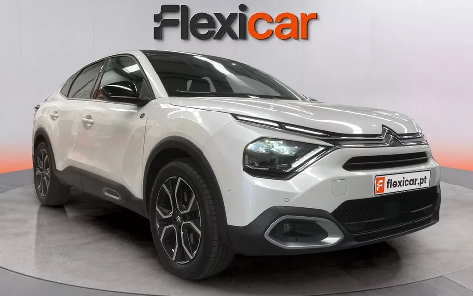 Citroën e-C4 X