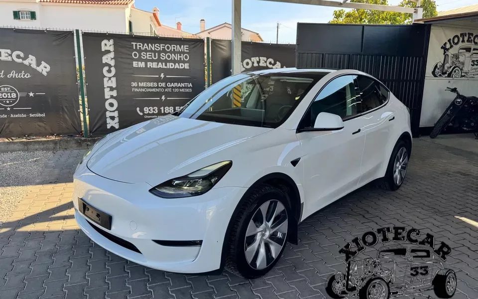 Tesla Model Y Long Range Tração Integral