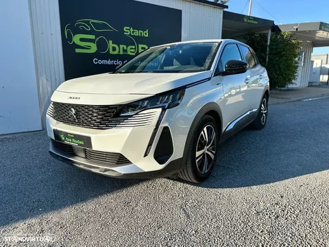 Peugeot 3008 1.6 Hybrid Allure e-EAT8