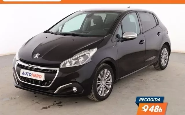 PEUGEOT 208 208 1.2 PureTech S&S Signature 82