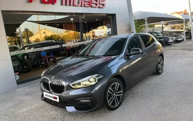 BMW 116 2021 i Advantage