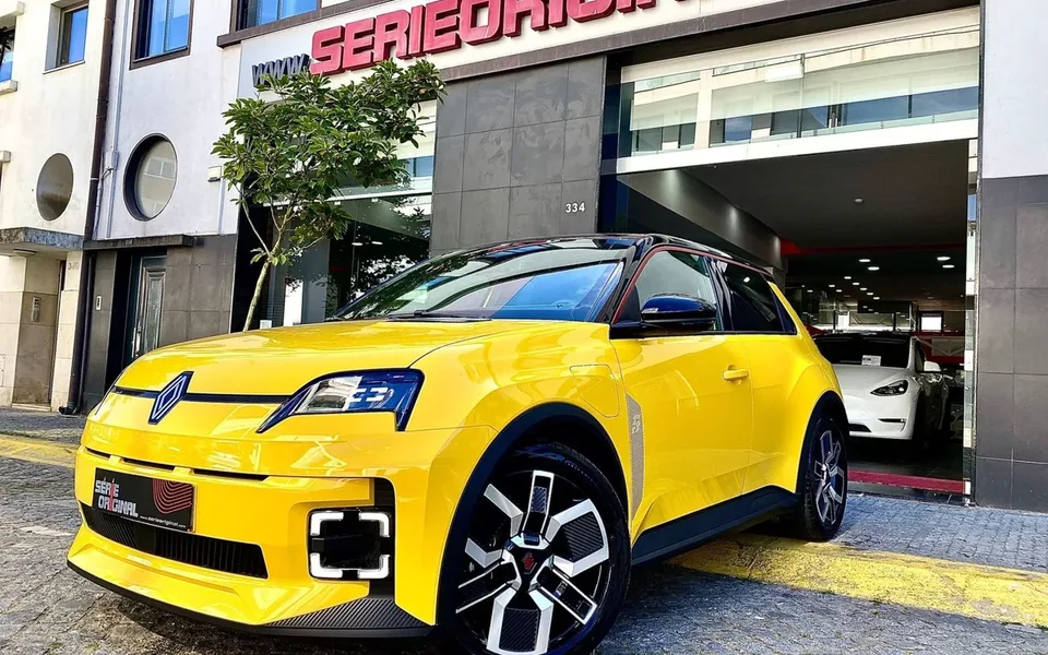 Renault 5 E-Tech 40 kWh Techno Autonomia Urbana
