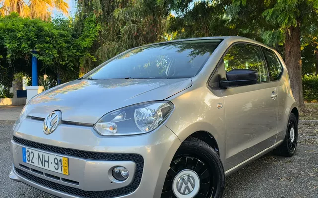 VW Up! 1.0 BlueMotion Cheer