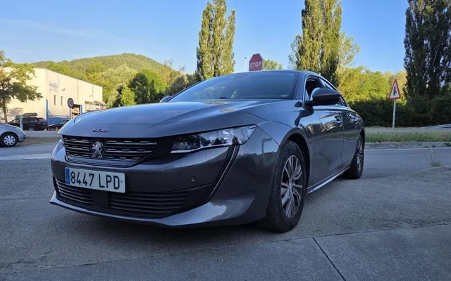 PEUGEOT 508 508 1.5BlueHDi S&S Business Line EAT8 130