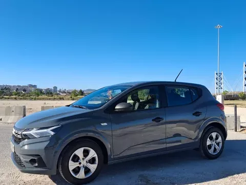 Dacia Sandero 2023 1.0 SCe Essential