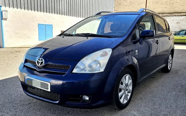 TOYOTA Corolla Corolla 2.0D-4D Sol