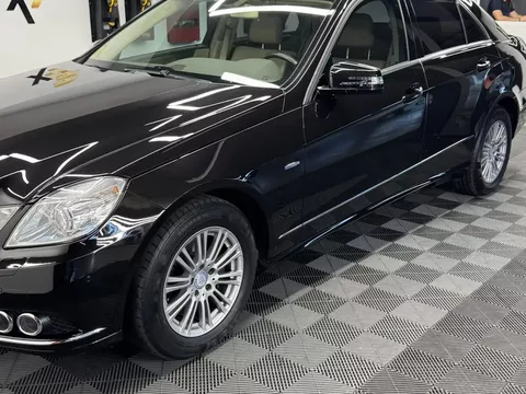 Mercedes-Benz E 350 CGI Elegance BlueEfficiency