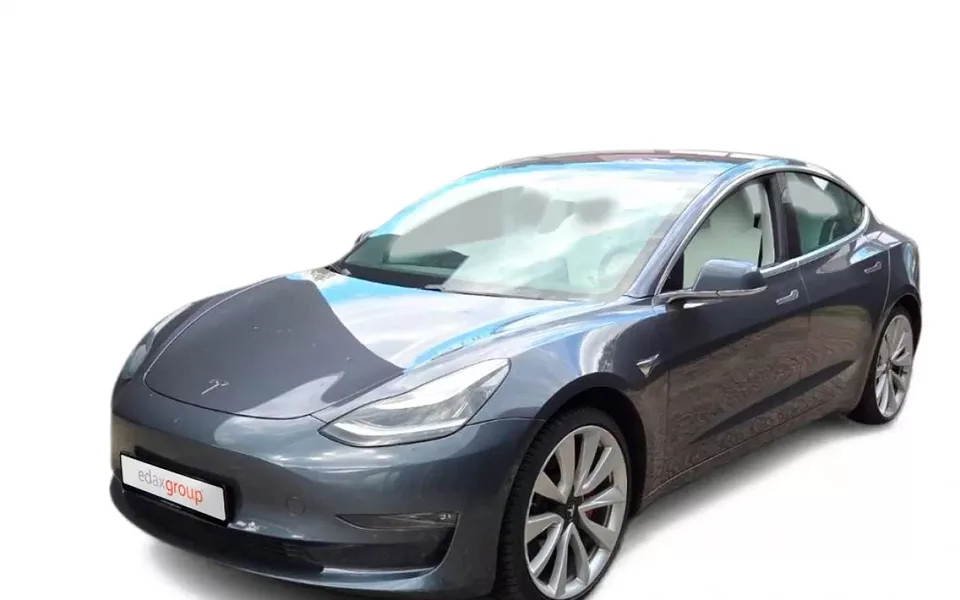 Tesla Model 3 AWD Dual Motor Performance