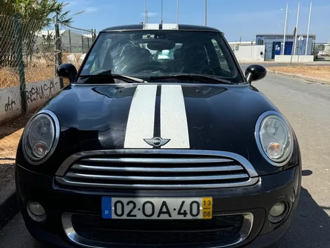 MINI 3 Portas One D