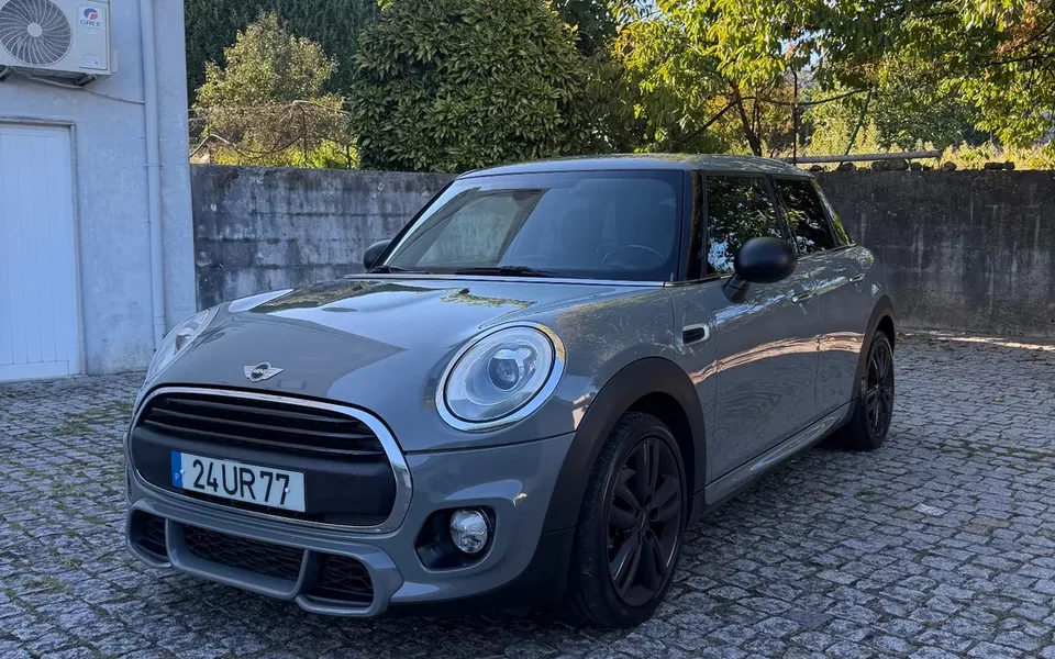 MINI 5 Portas
