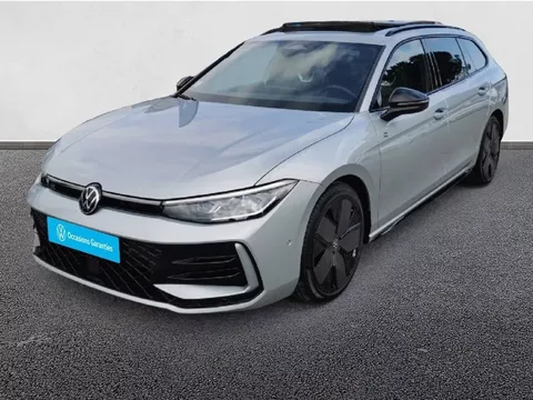 VOLKSWAGEN PASSAT 1.5 eTSI OPF 150 DSG7 R-Line