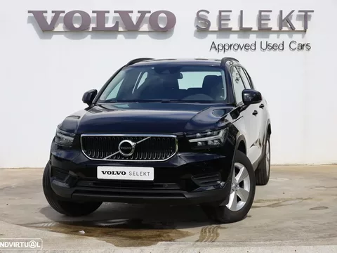 Volvo XC 40 1.5 T2 Momentum Core