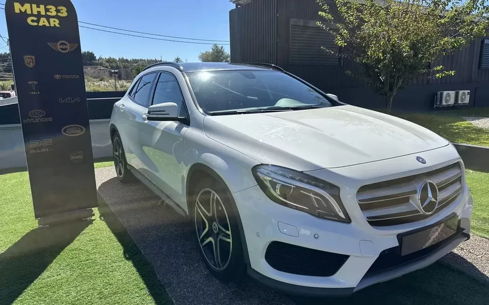 Mercedes-Benz GLA 220 d 4Matic 7G-DCT AMG Line