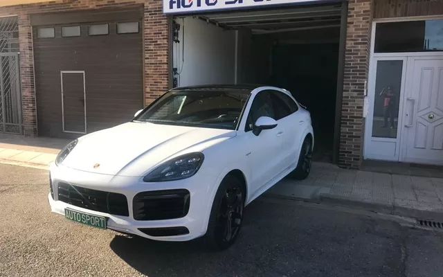 PORSCHE Cayenne Cayenne E-Hybrid Coupé Aut. - 121999€ en Cenicero