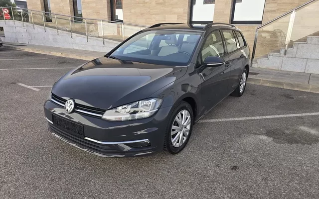VOLKSWAGEN Golf Golf Variant 1.6TDI Advance