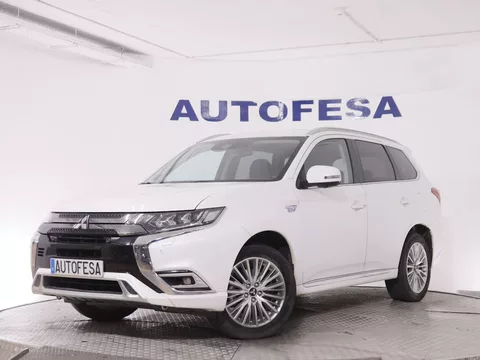Mitsubishi Outlander PHEV KAITEKI AUTO 224CV AWD 5P # PARKTORNIC,CAMARA 360,FAROS LED,