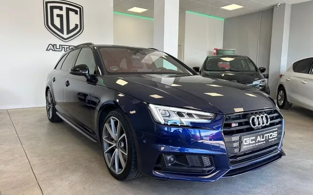 AUDI A4 S4 Avant 3.0 TFSI quattro tiptronic - 36890€ en Aldeaseca de la armuÑa,