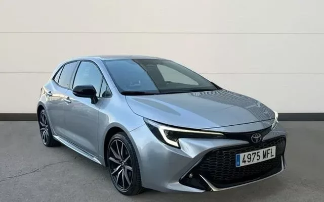 TOYOTA Corolla 1.8 HEV GR-SPORT E-CVT 140 5P
