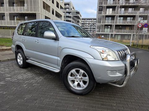Toyota LAND CRUISER 2005