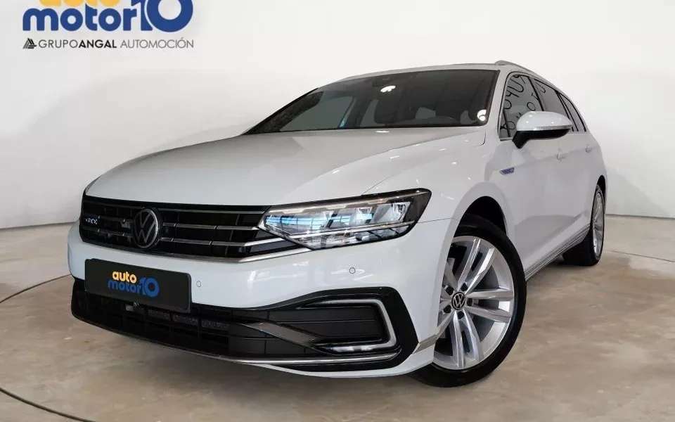 VOLKSWAGEN Passat PASSAT Variant GTE 1.4 TSI e-Power 115kW + 85kW