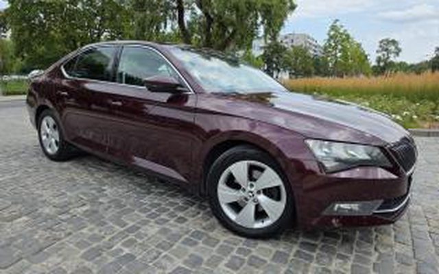 Skoda SUPERB 2017