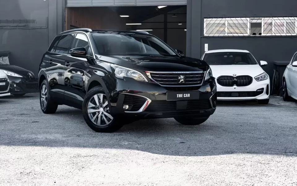 Peugeot 5008 1.2 PureTech Allure Pack EAT8