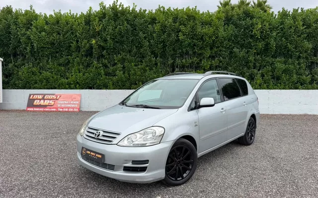 Toyota Avensis Verso 2.0 D-4D