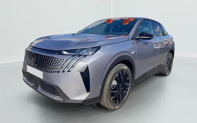 Peugeot 3008 Hybrid 145 e-DCS6 GT Zéro km immatriculé