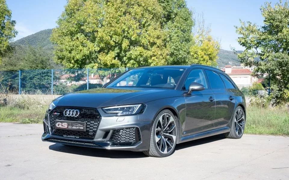 AUDI A4 RS4 Avant 2.9 TFSI quattro tiptronic - 54990€ en Sant esteve d'en bas