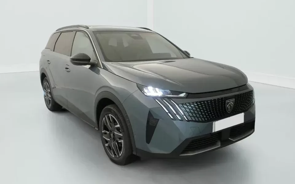 Peugeot 5008 HYBRID 145 CH E-DCS6 ALLURE Zéro km immatriculé