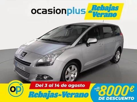 PEUGEOT 5008 5008 1.6HDI Premium