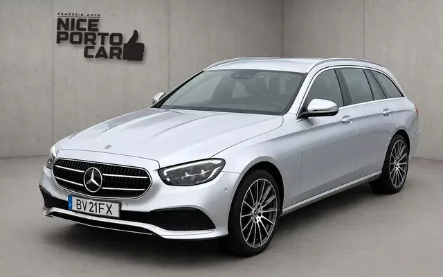 Mercedes-Benz E 220