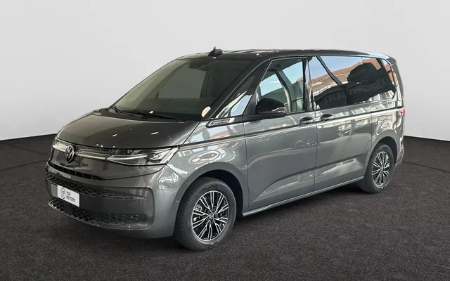 VOLKSWAGEN Multivan T7 Multivan Style Wheelbase: Korte versie short rear overhang Engine: , 2.0 TSI 150 kW Gearbox: 7-Spee