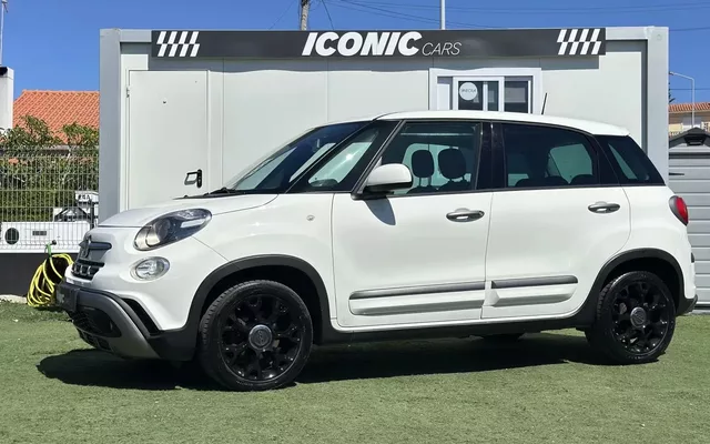 Fiat 500L 1.3 MJ City Cross J17