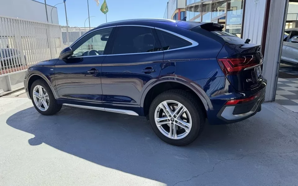AUDI Q5 Q5 Sportback 40 TDI quattro-ultra Black line S tronic 150kW