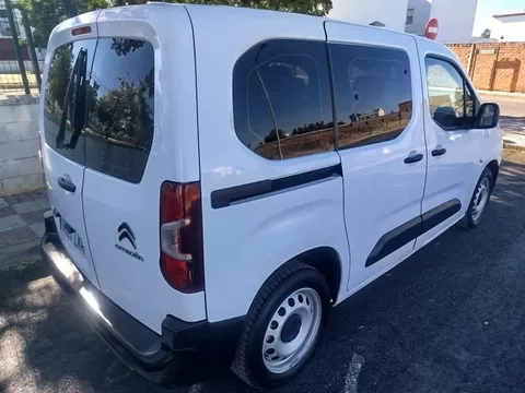 CITROEN Berlingo M1 Berlingo BlueHDi S&S Talla M Feel Pack 100 - 12499€ en Almonte