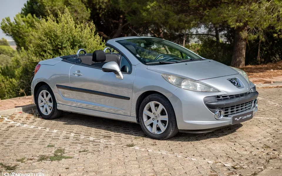 Peugeot 207 CC 1.6 HDi FAP