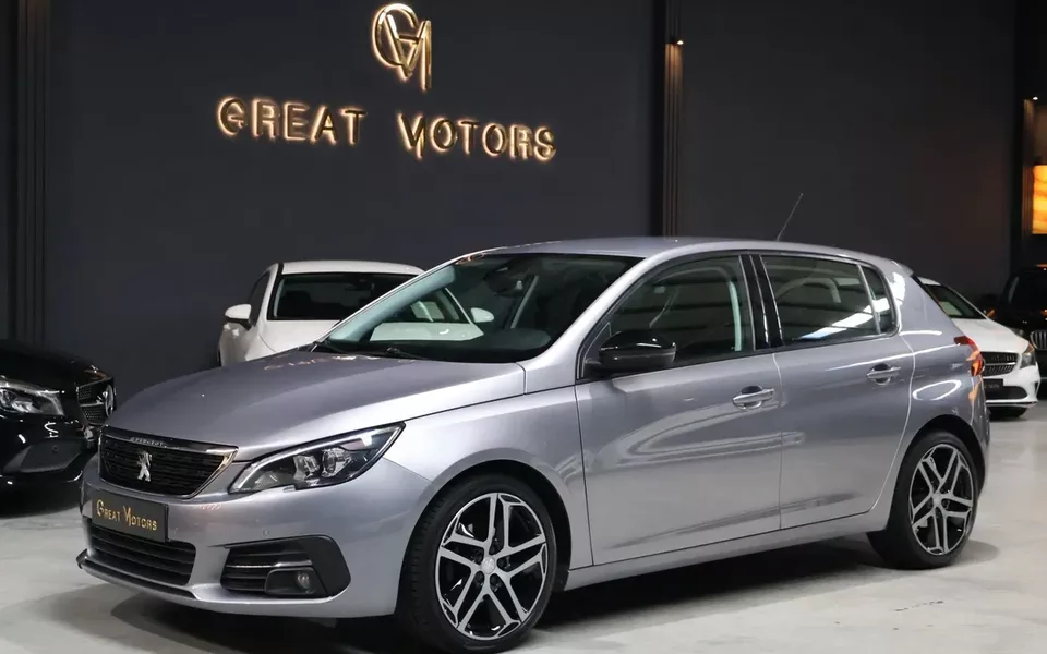 Peugeot 308 1.5 BlueHDi Style EAT8