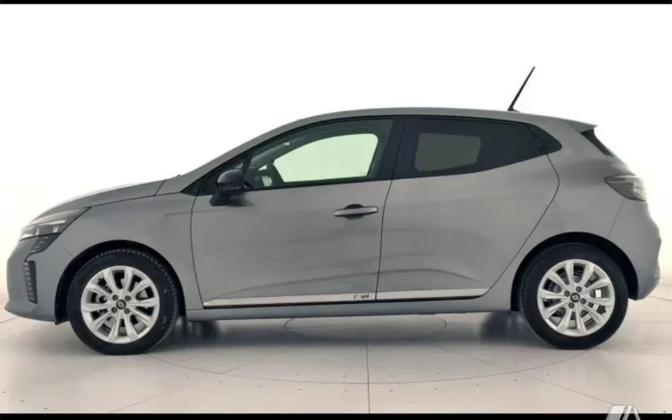 RENAULT Clio CLIO EVOLUTION 1.5DCI 100CV