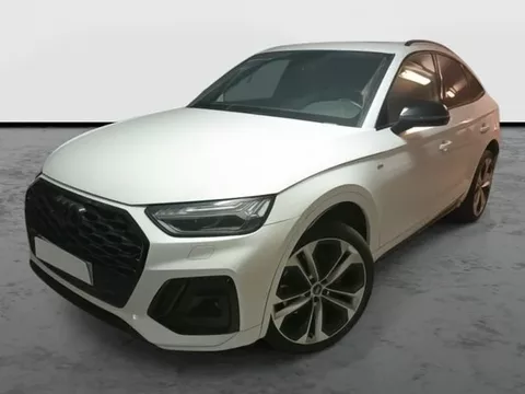 AUDI Q5 Sportback S line Competition 55 TFSIe (Híbrido enchufable) 270 kW (367 CV) S tronic quattro-ultra