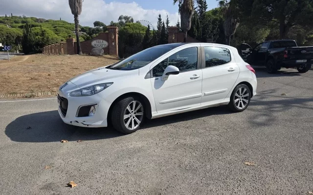 PEUGEOT 308 308 1.6e-HDI Blue Lion FAP Allure