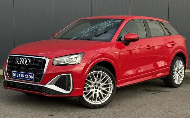 AUDI Q2