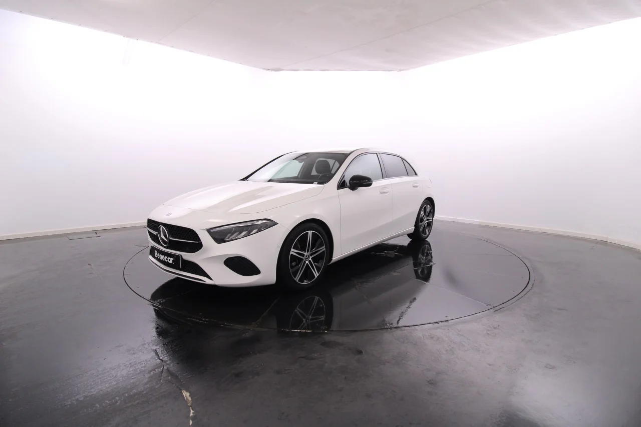 Mercedes-Benz Classe A - 180 d Progressive Advanced / Vidros Escurecidos